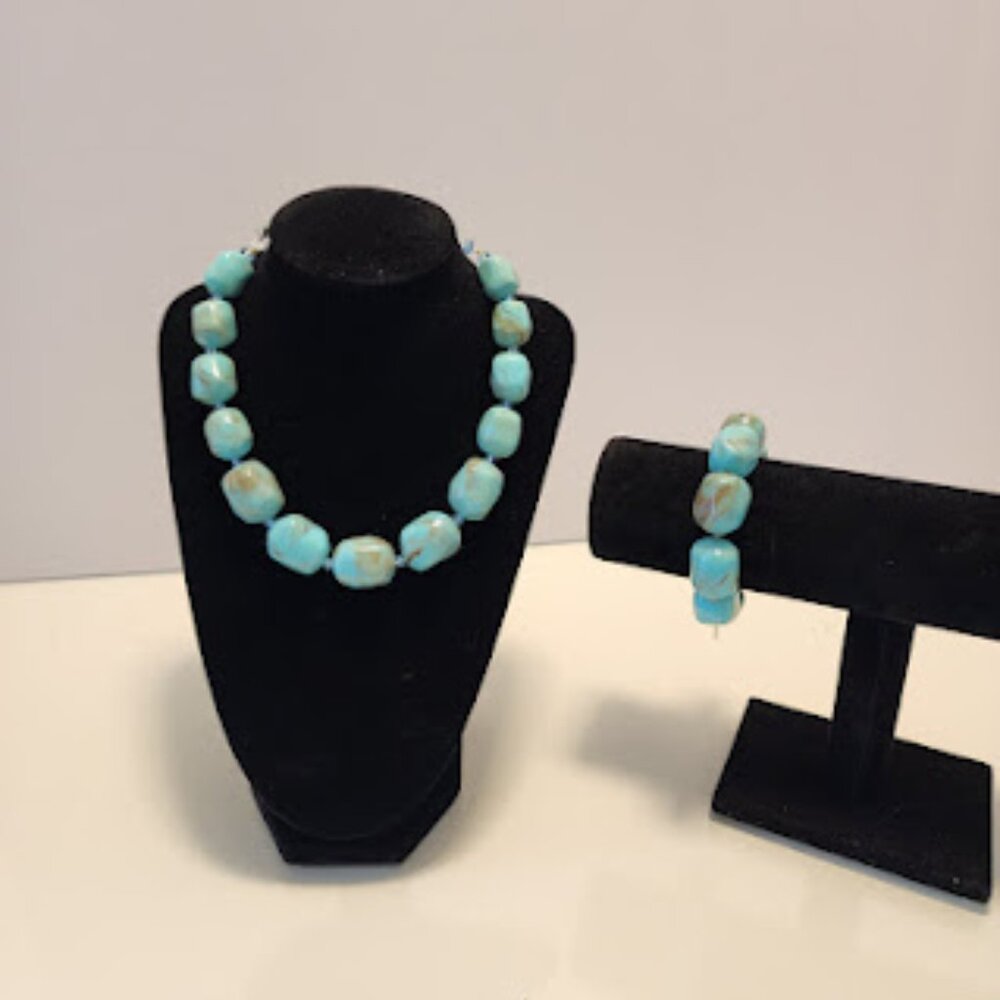 Tarina Tarantino Turquoise Beaded Necklace and Bracelet Set